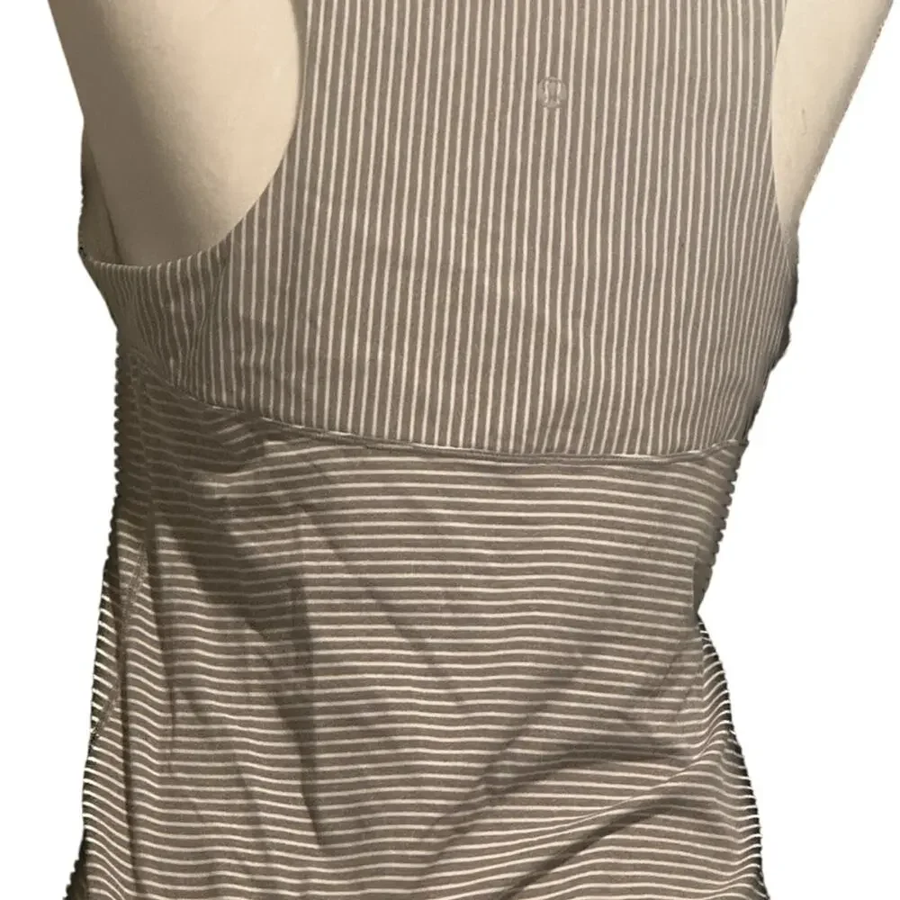 Lululemon Women's First Base Racerback Tank Gray and White Striped Size 8